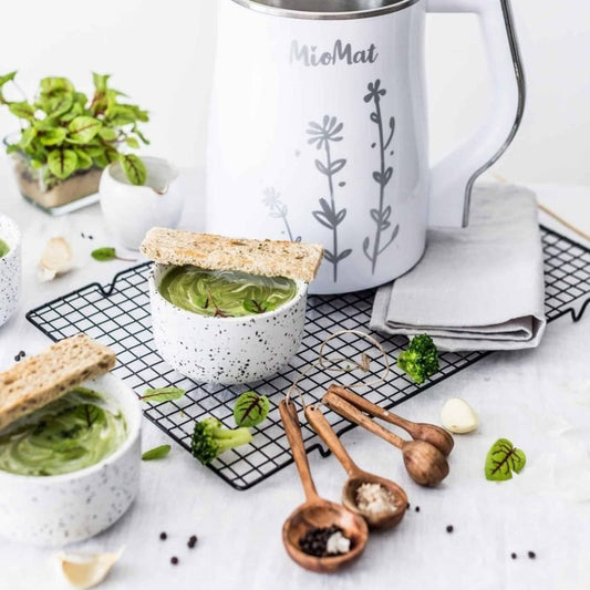 Creamy Broccoli Soup - MioMat